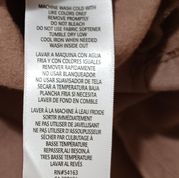 CALVIN KLEIN LOGO TAN CROPPED CROP SWEATSHIRT 
NWT - Picture 5 of 9